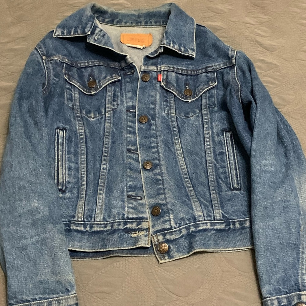 SOLD : Vintage Levi’s Jean Jacket